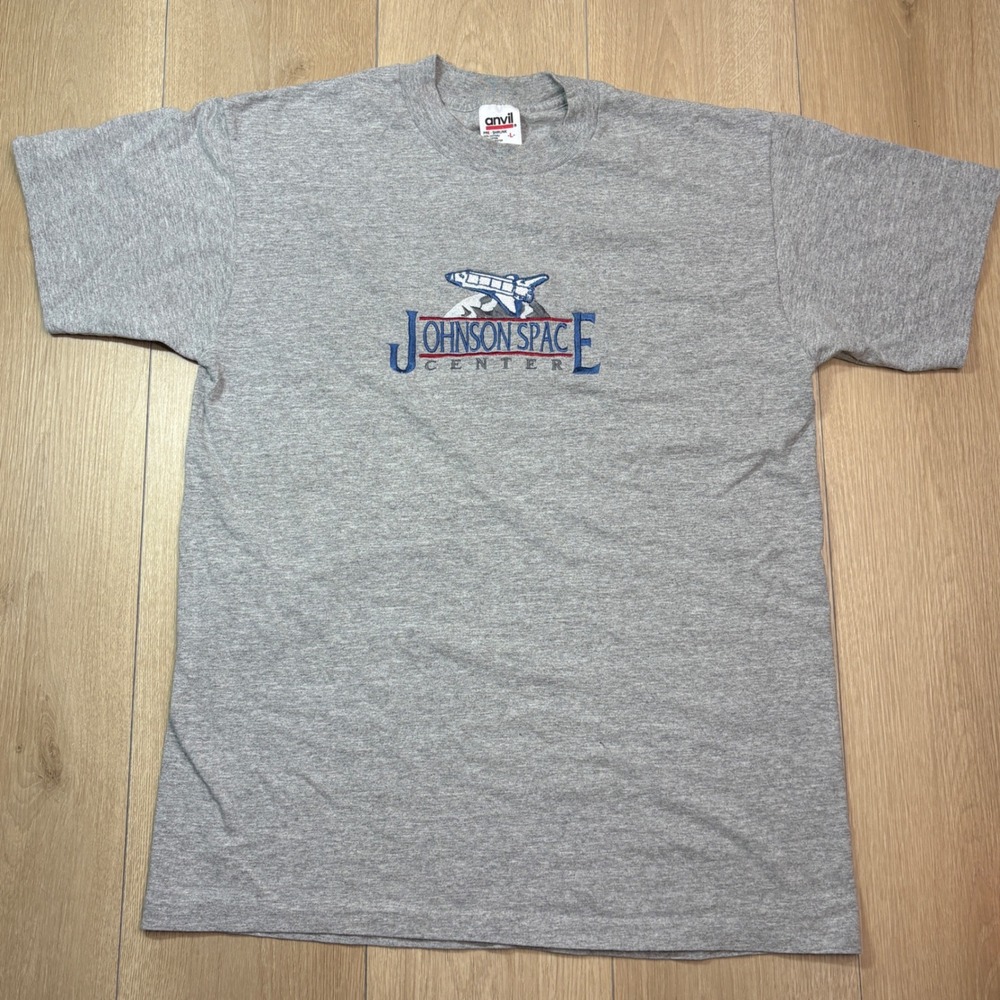 Vintage Anvil Johnson Space Center NASA T-Shirt Mens Large Gray Embroidered USA
